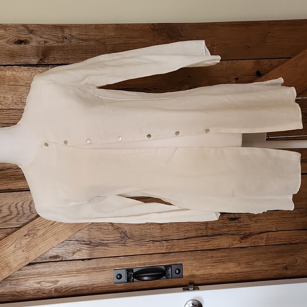 Eileen Fisher fine Irish linen tunic top